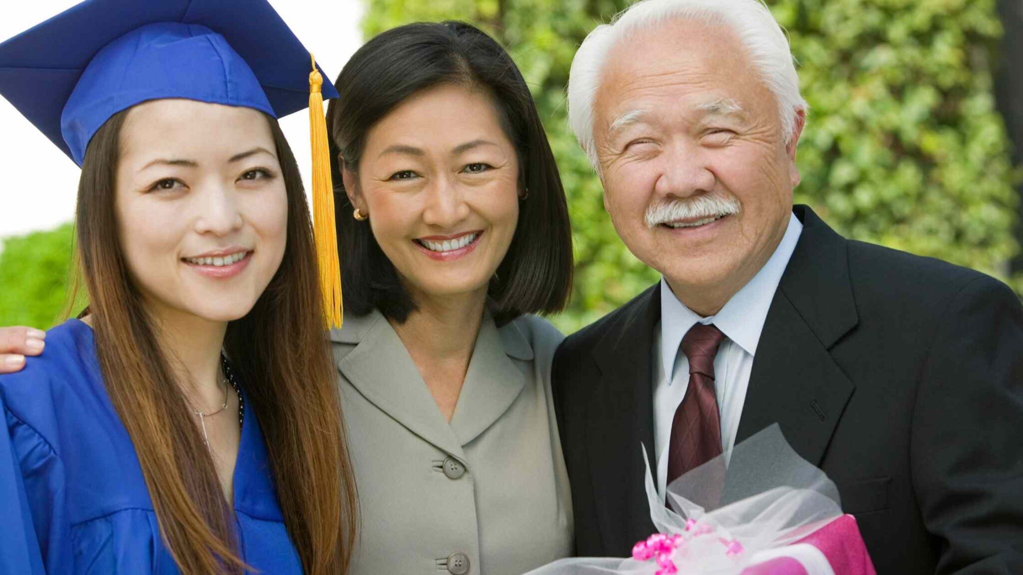 Appropriate High School Graduation Gift From Grandparents (2024)